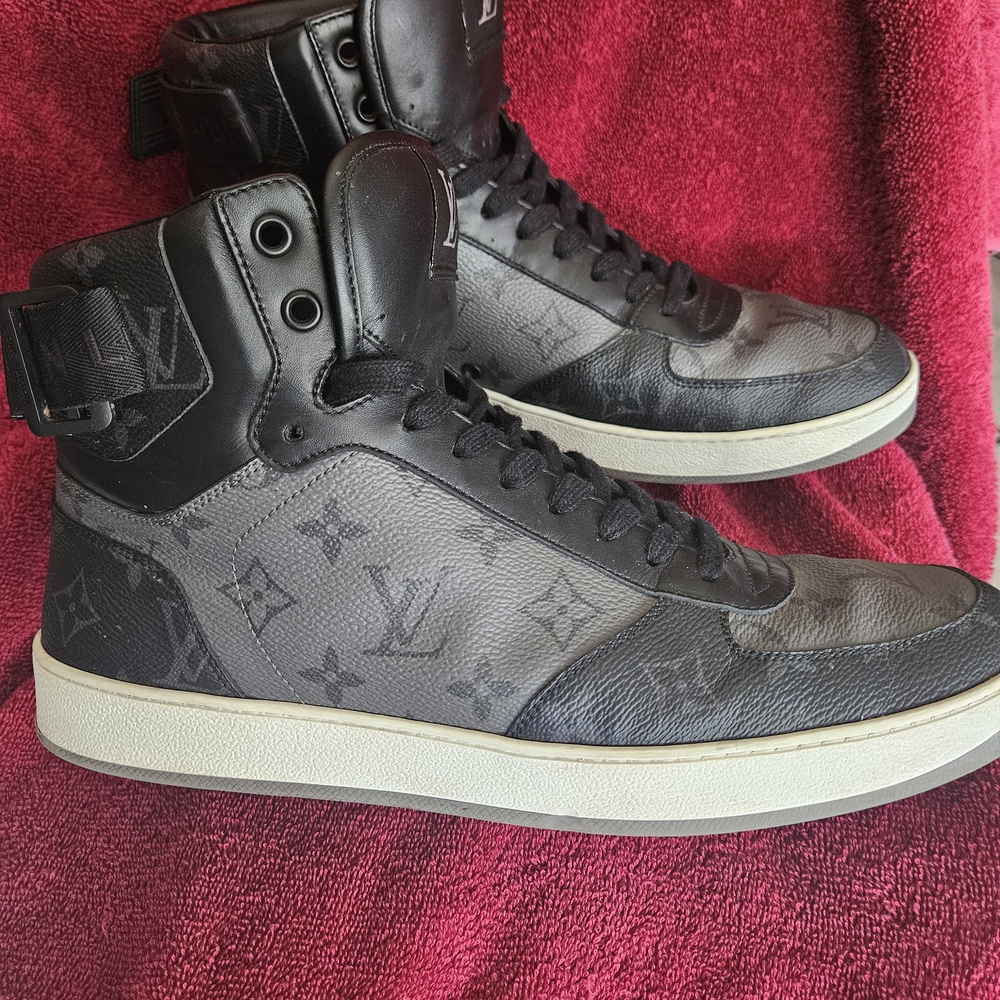 Louis Vuitton Black Monogram Sneakers